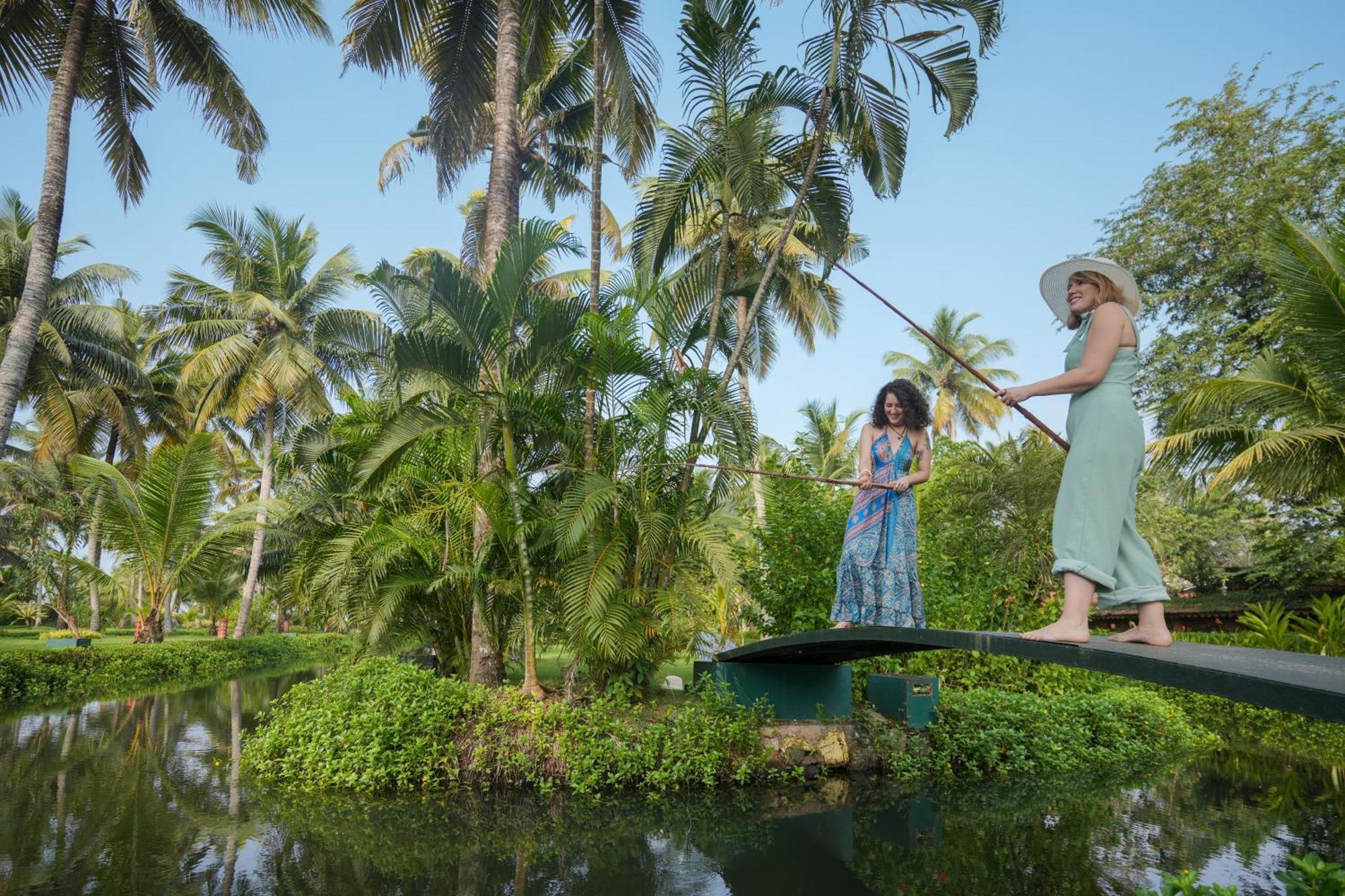 Lakesong Resort Kumarakom Eksteriør bilde