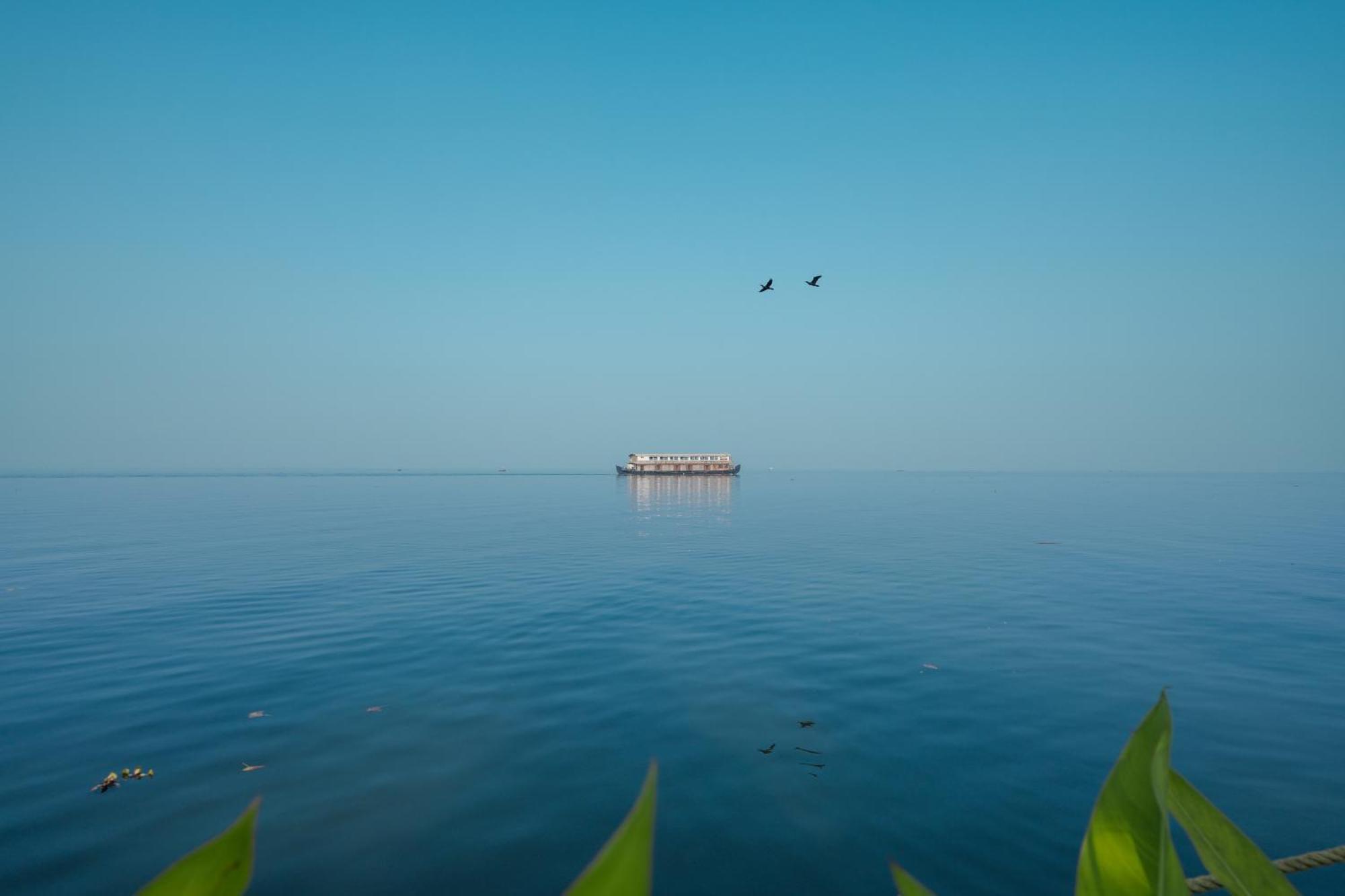 Lakesong Resort Kumarakom Eksteriør bilde