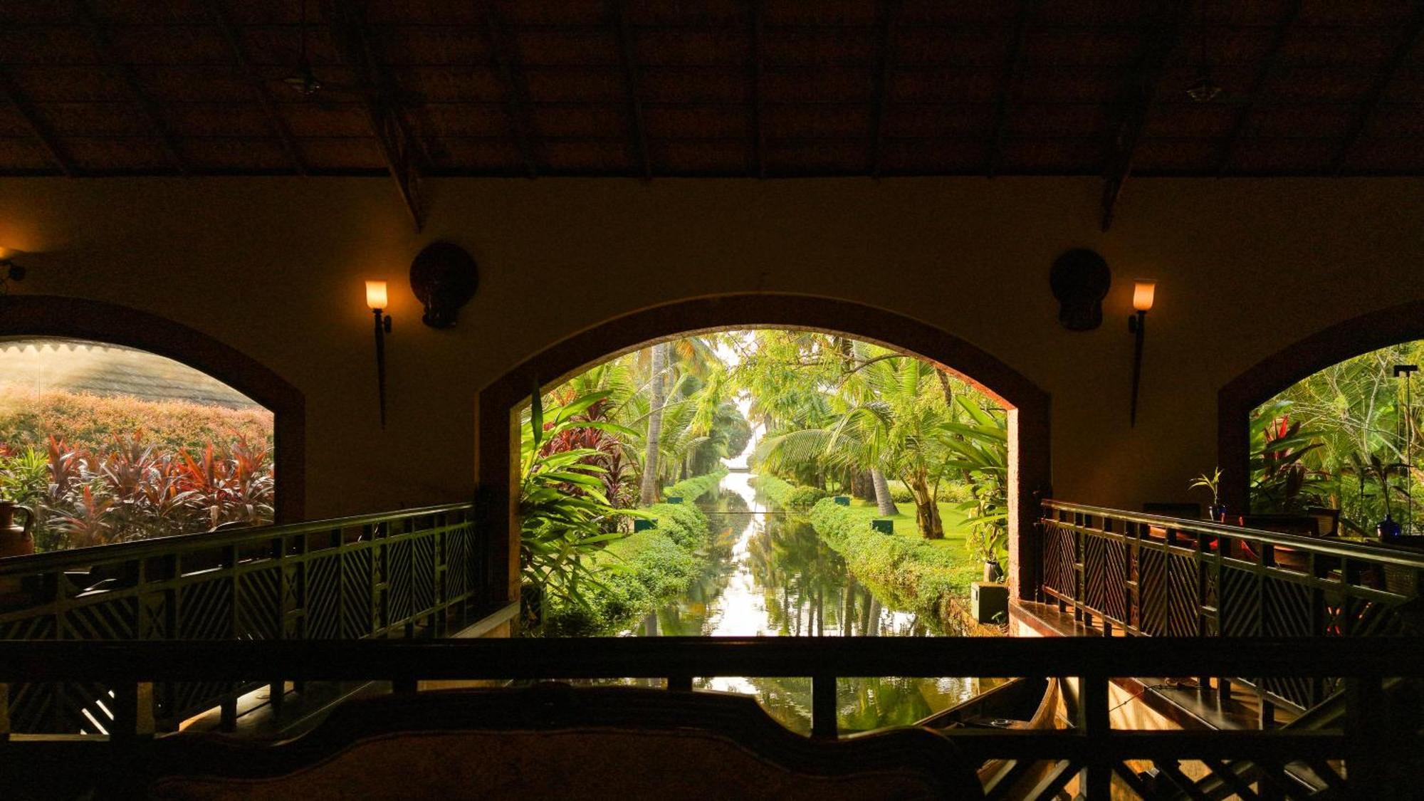 Lakesong Resort Kumarakom Eksteriør bilde