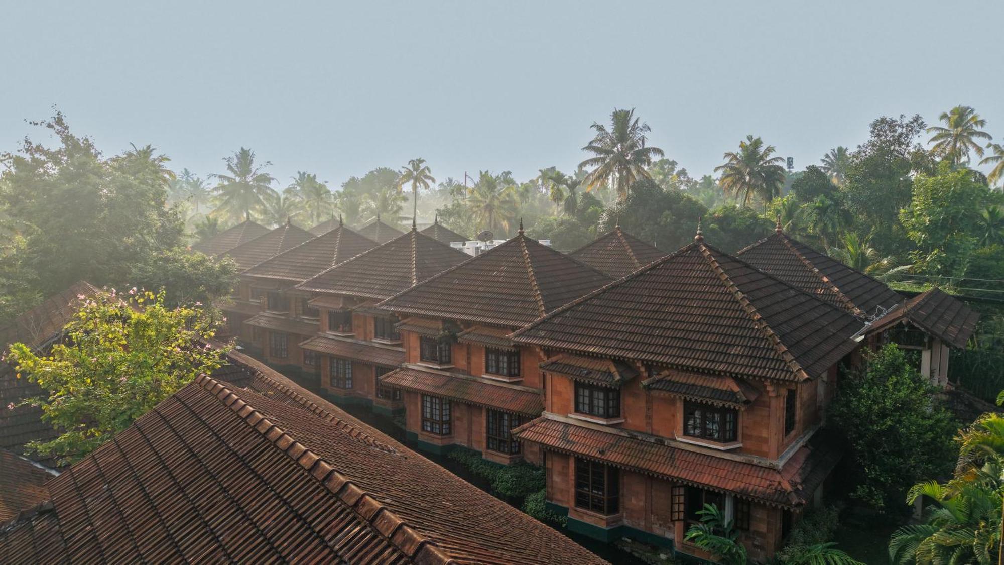 Lakesong Resort Kumarakom Eksteriør bilde